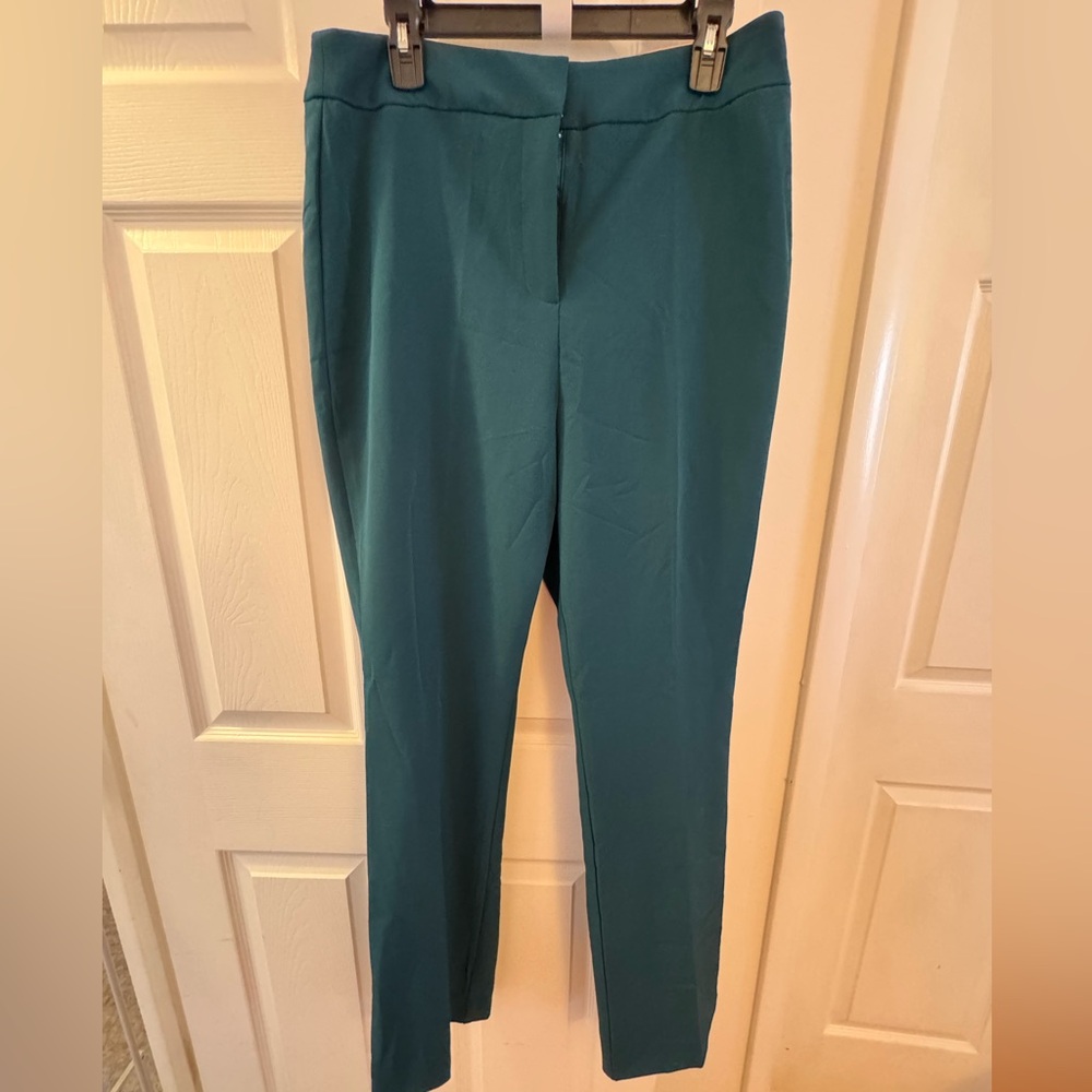 NWT | Women’s Trousers | Size 12